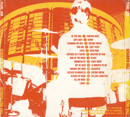 pearl-jam-–-benaroya-hall-october-22nd-2003