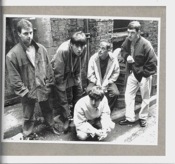 oasis-(2)-–-definitely-maybe