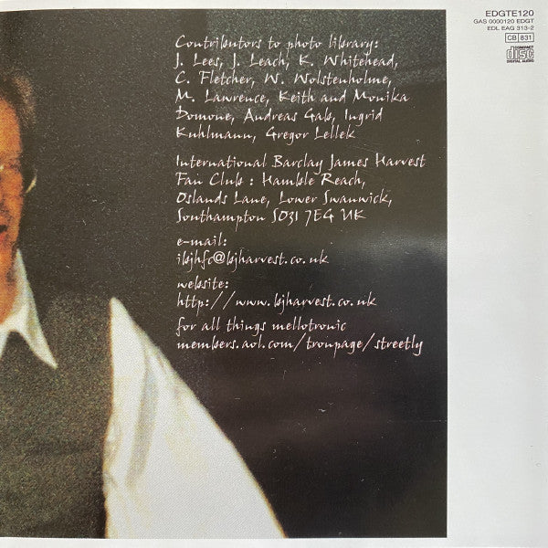 barclay-james-harvest-through-the-eyes-of-john-lees-–-revival-–-live