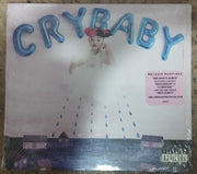 melanie-martinez-(2)-–-cry-baby