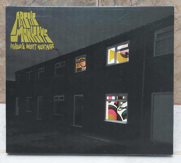 arctic-monkeys-–-favourite-worst-nightmare