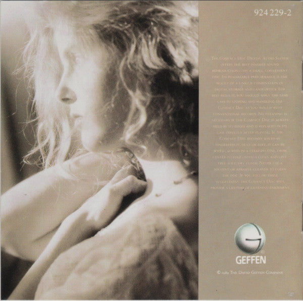 maria-mckee