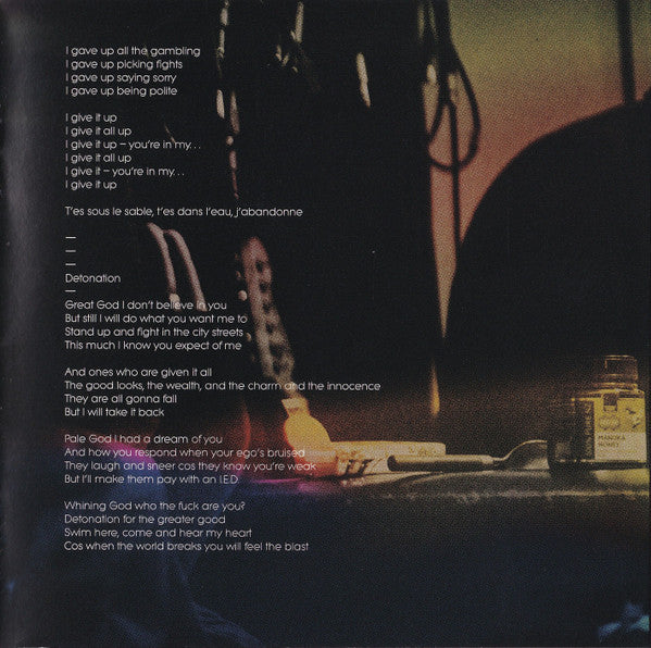 steven-wilson-–-to-the-bone