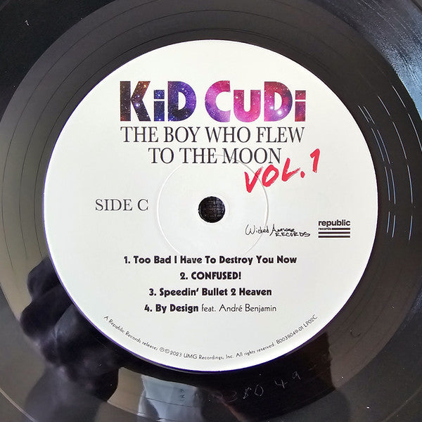kid-cudi-–-the-boy-who-flew-to-the-moon-vol.-1