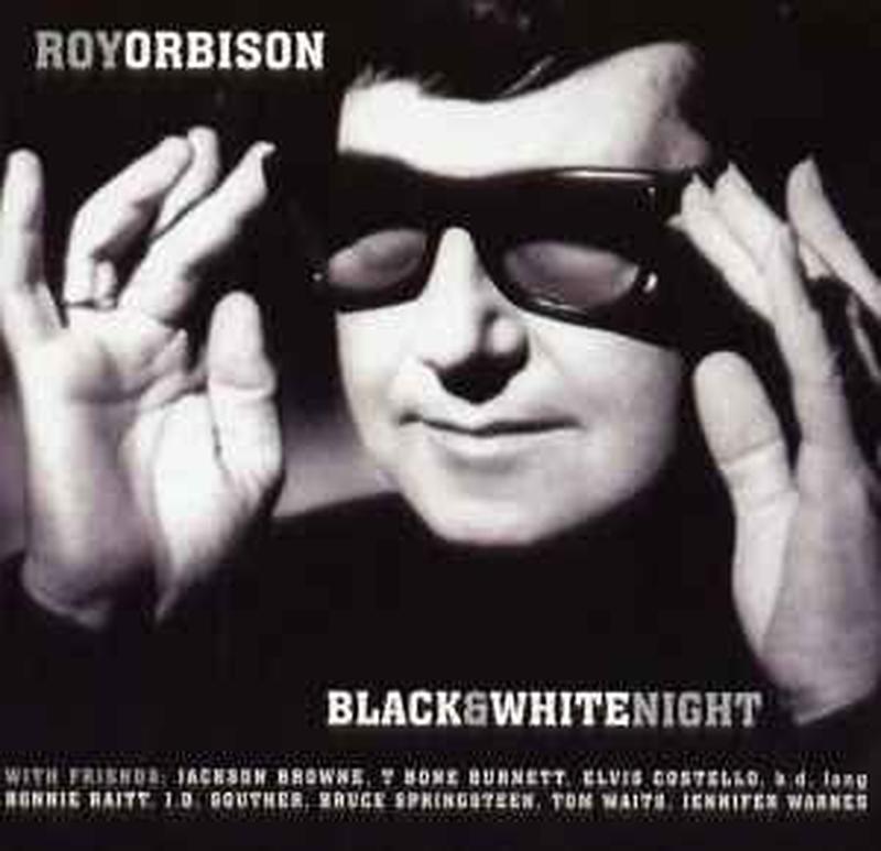 black-&-white-night