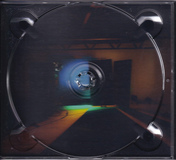 steven-wilson-–-to-the-bone