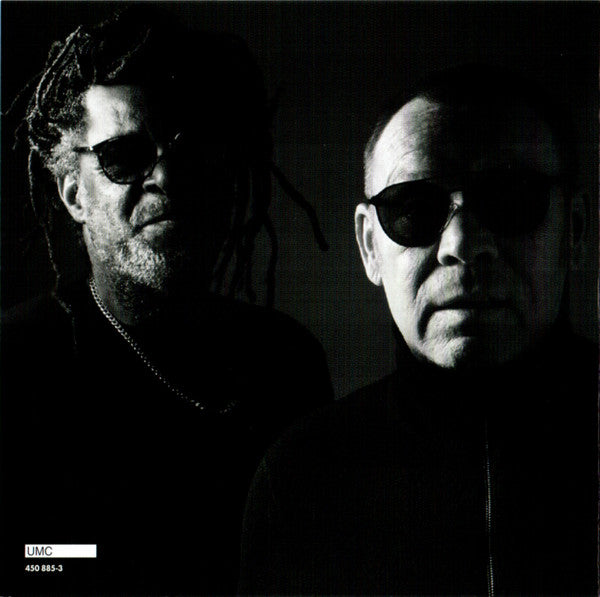 ub40-(2)-featuring-ali-campbell-&-astro-(7)-–-unprecedented