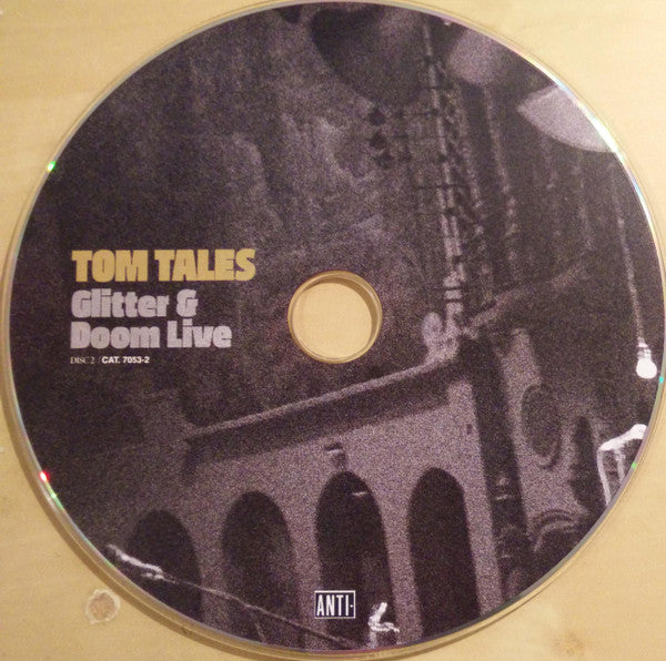 tom-waits-–-glitter-and-doom-live
