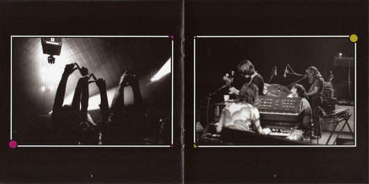the-dark-side-of-the-moon-(live-at-wembley-1974)