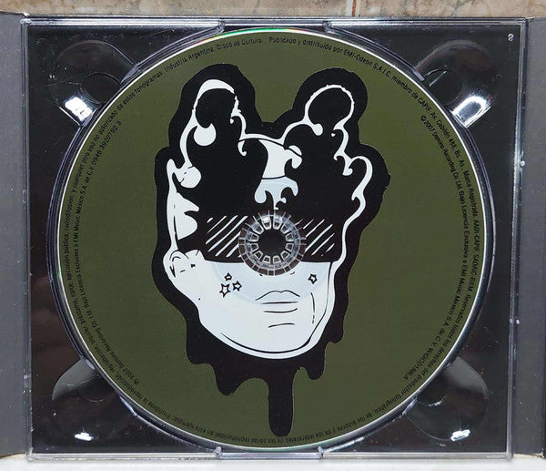 arctic-monkeys-–-favourite-worst-nightmare