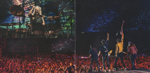 scorpions-–-coming-home-live