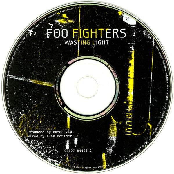 foo-fighters-–-wasting-light
