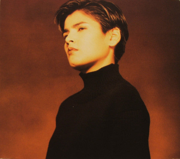 tanita-tikaram-–-everybodys-angel