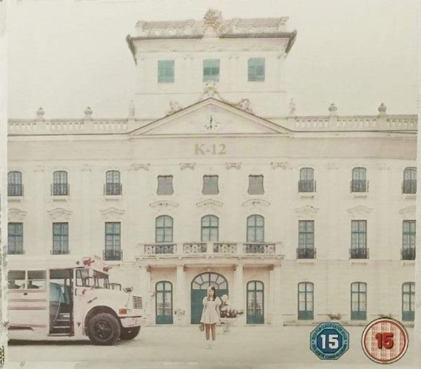 melanie-martinez-(2)-–-k-12