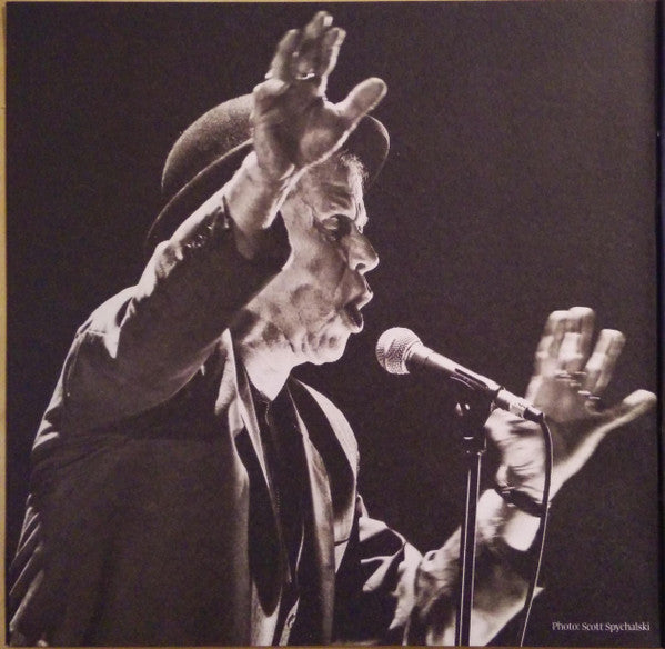 tom-waits-–-glitter-and-doom-live
