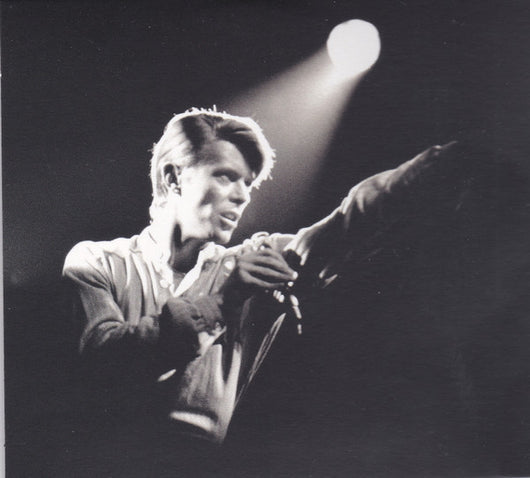 welcome-to-the-blackout-(live-london-78)