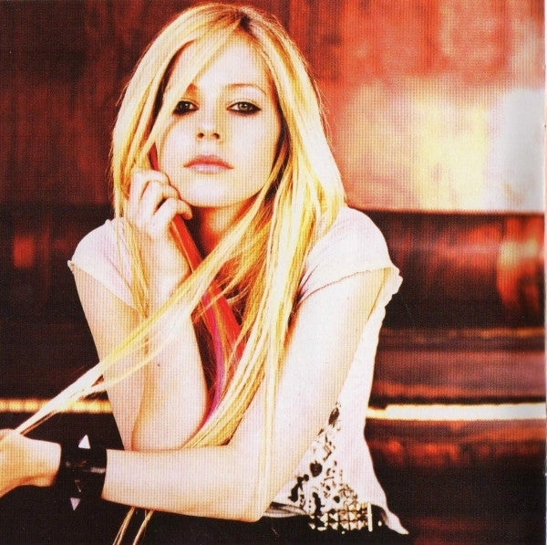 avril-lavigne-–-the-best-damn-thing
