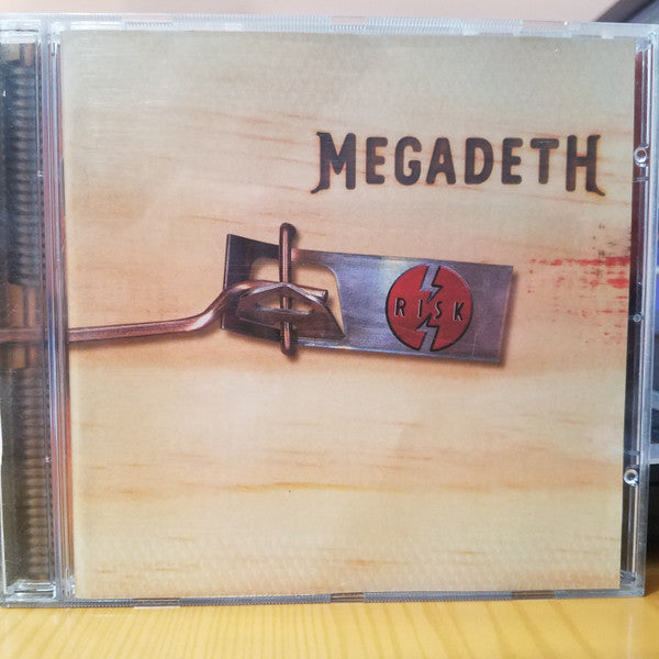 megadeth-–-risk