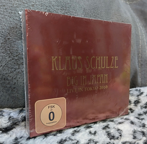 klaus-schulze-–-big-in-japan-(live-in-tokyo-2010)