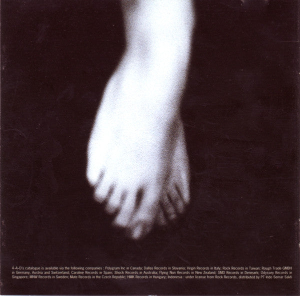 dr.-martens-shoe-pie