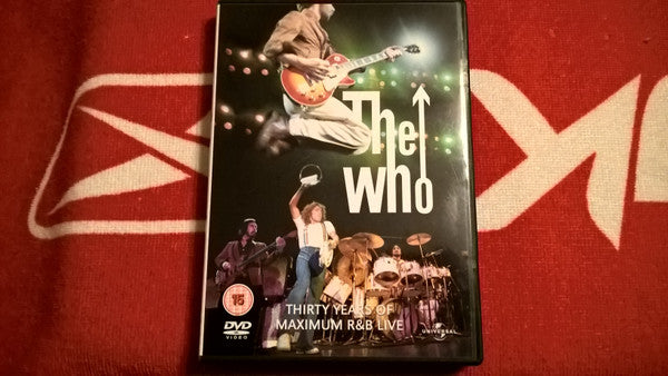 thirty-years-of-maximum-r-&-b-live