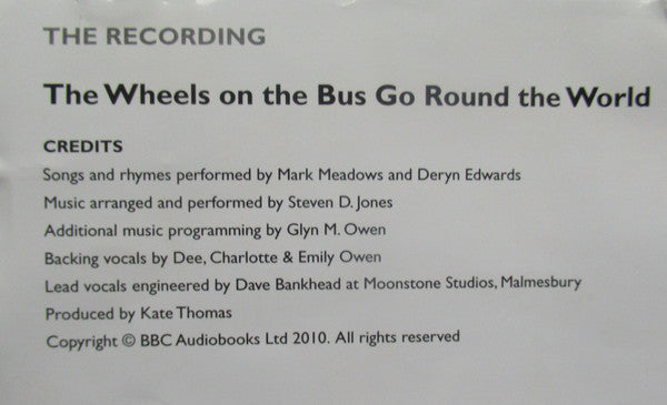 the-wheels-on-the-bus-go-round-the-world