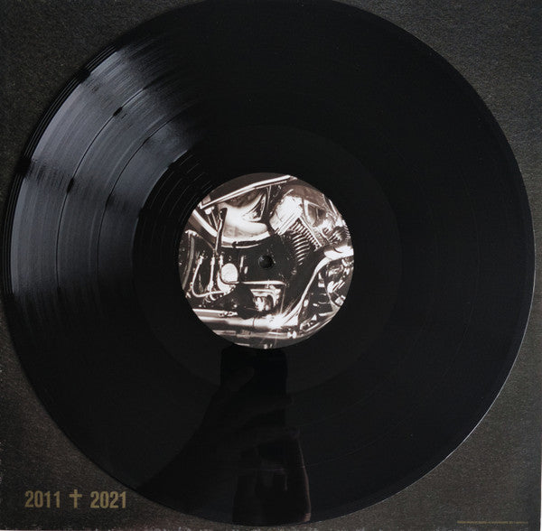 born-this-way-(the-tenth-anniversary)-/-born-this-way-reimagined