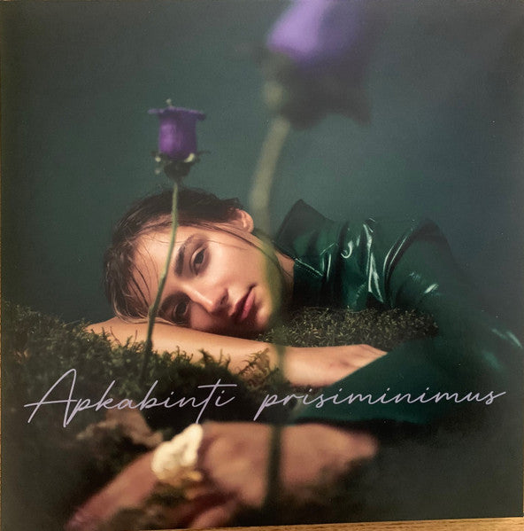 apkabinti-prisiminimus