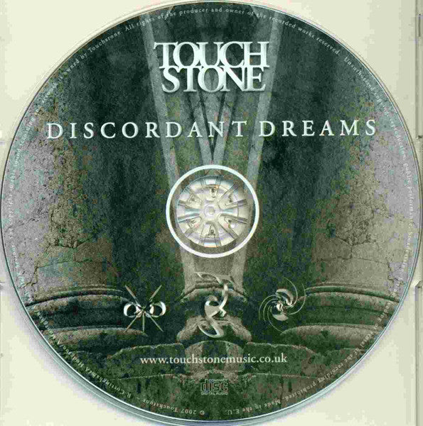 discordant-dreams