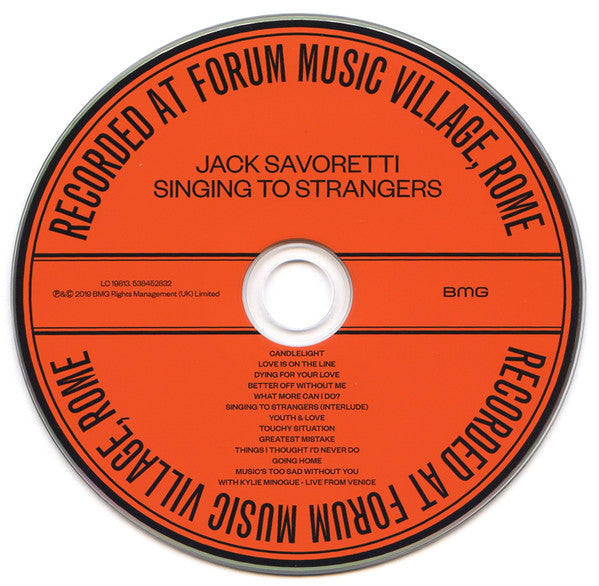 singing-to-strangers