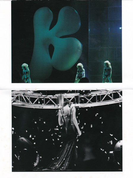 kyliefever2002-(in-concert---live-in-manchester)