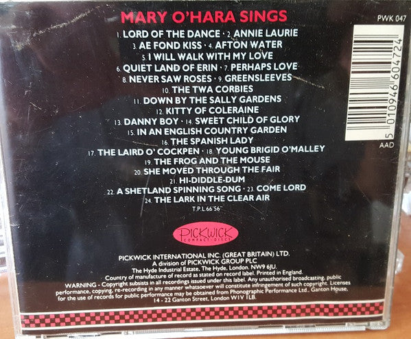sings