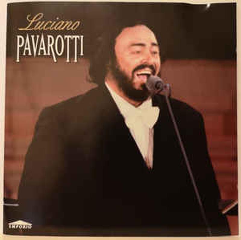 luciano-pavarotti-
