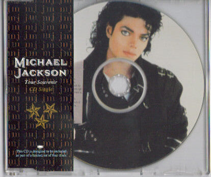tour-souvenir-pack