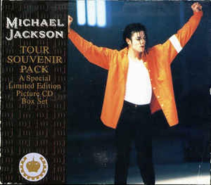 tour-souvenir-pack