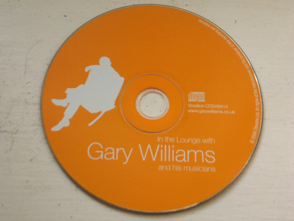 in-the-lounge-with-gary-williams-and-his-musicians