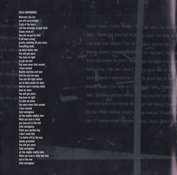razorblade-suitcase