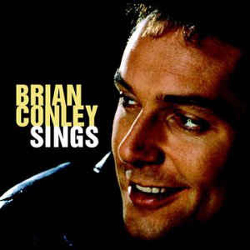 sings