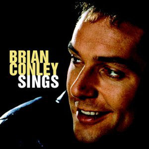 sings
