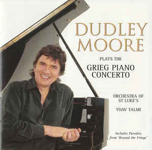 plays-the-grieg-piano